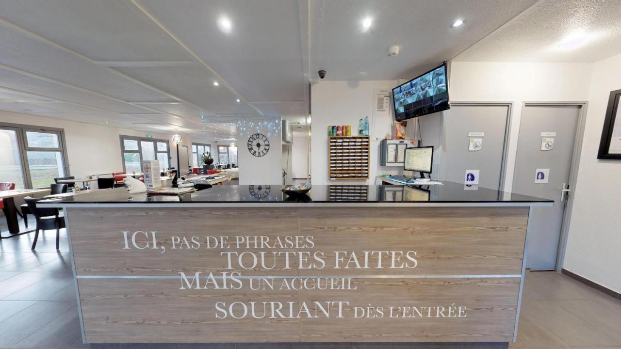 Kyriad Fontenay - Tresigny Exterior foto